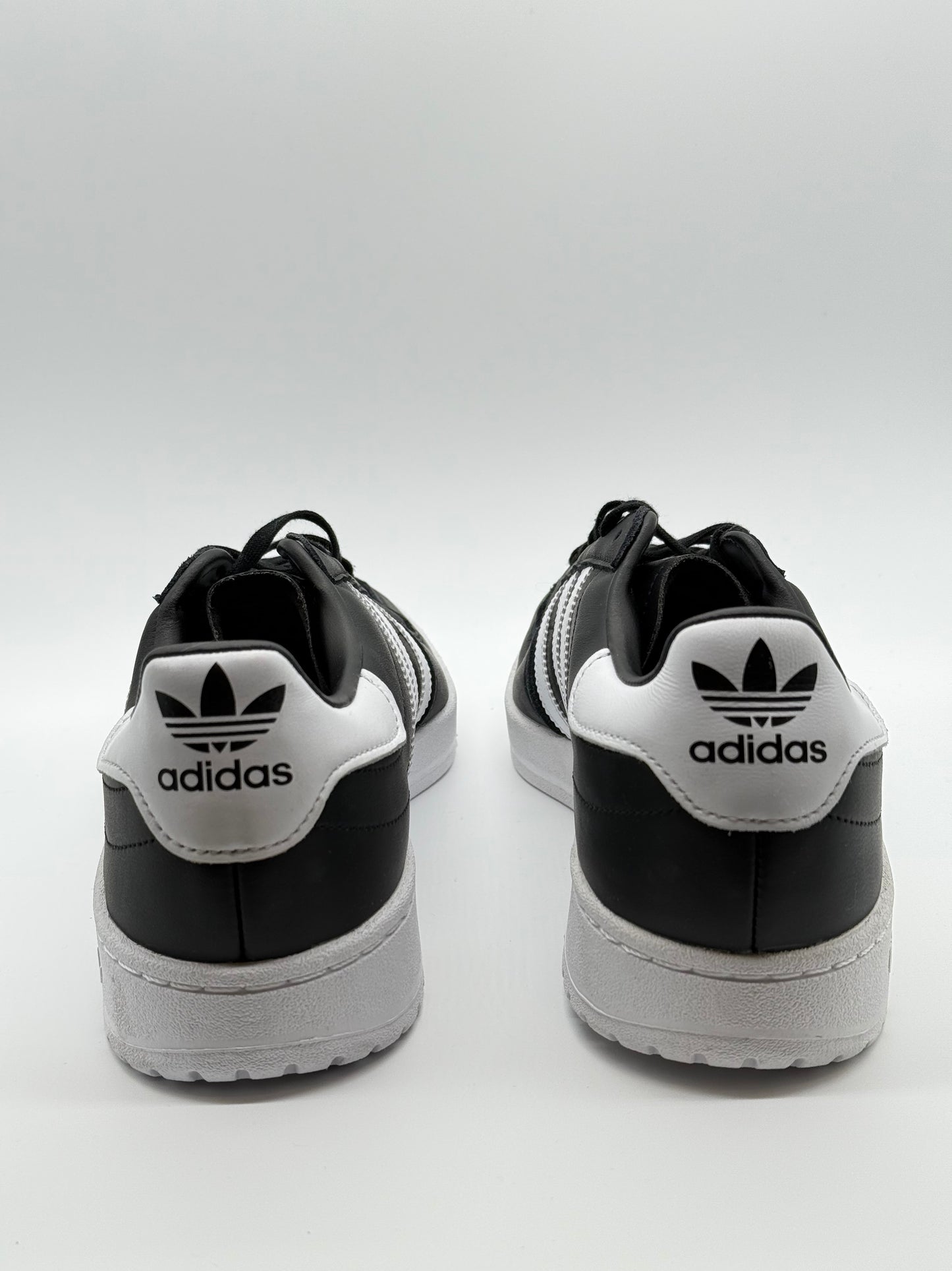 Turnschuhe Adidas Team Court EF6048