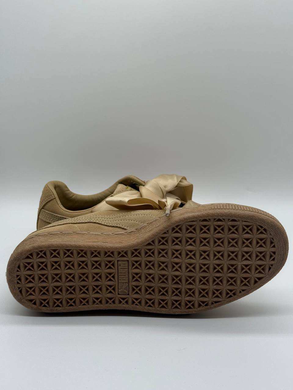 Puma Suede Heart Leopard sneakers