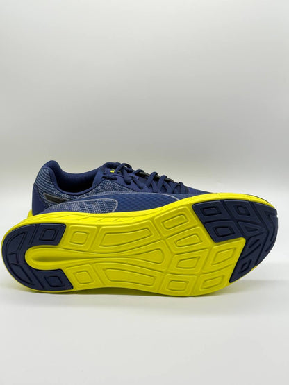 Puma Comet sneakers